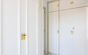 Property slide 17