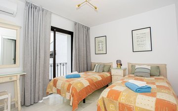 Property slide 20