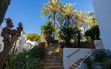 Property slide 30