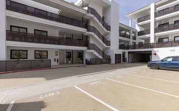 Property slide 18