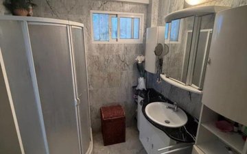 Property slide 6