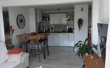 Property slide 9