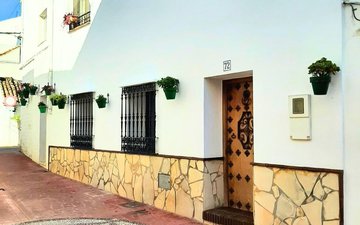 Property slide 4