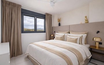 Property slide 10