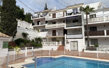 Property slide 16