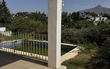 Property slide 7