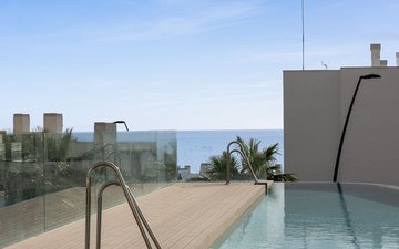 Property slide 31