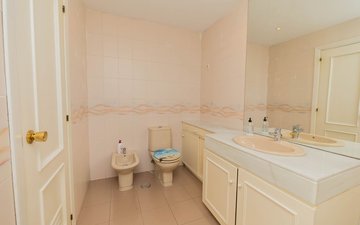 Property slide 31