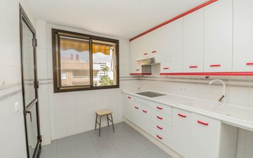 Property slide 39