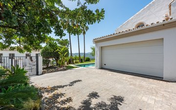 Property slide 30