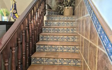 Property slide 25