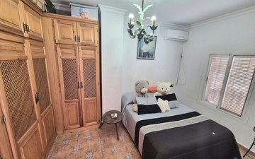 Property slide 34