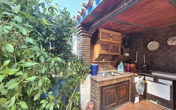 Property slide 39
