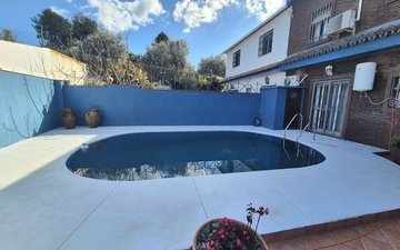 Property slide 41