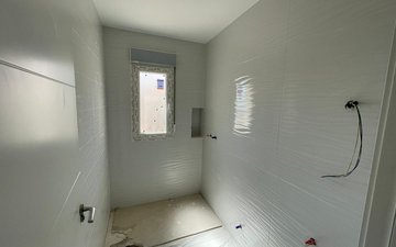 Property slide 5
