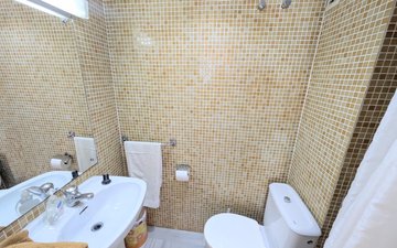 Property slide 16