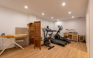 Property slide 21