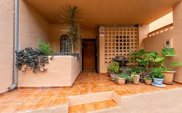 Property slide 30