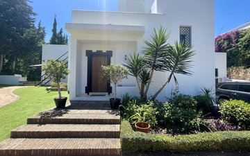 Property slide 50
