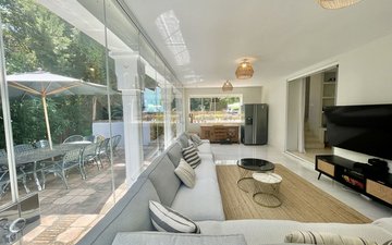 Property slide 7