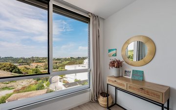 Property slide 17