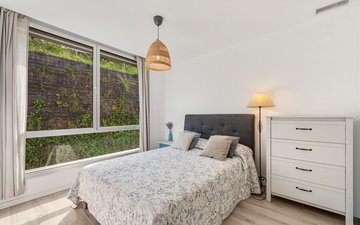 Property slide 24
