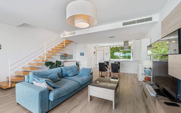 Property slide 7