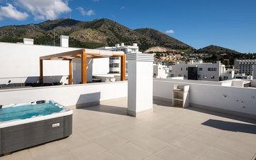 Property slide 16