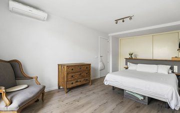 Property slide 20