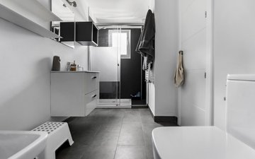 Property slide 21