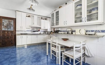 Property slide 7