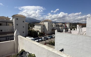 Property slide 24