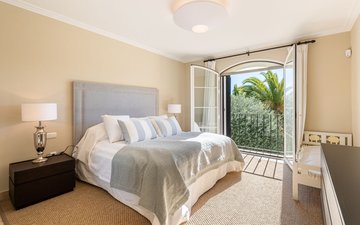 Property slide 19