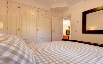 Property slide 15