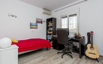 Property slide 19