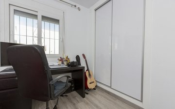 Property slide 20