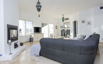 Property slide 9