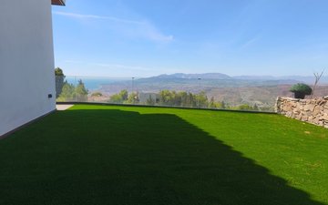Property slide 25