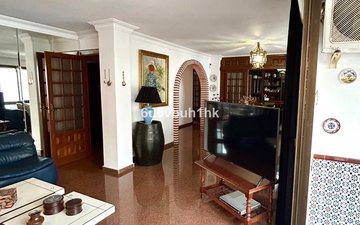 Property slide 32