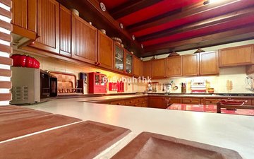 Property slide 36