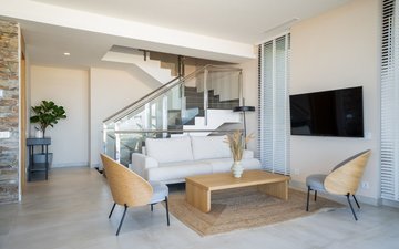 Property slide 16