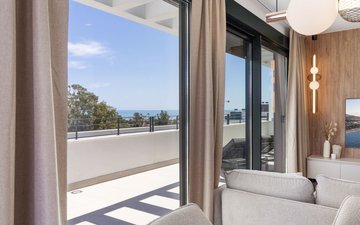 Property slide 25