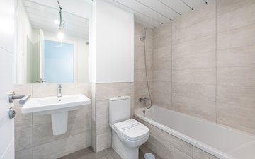Property slide 15