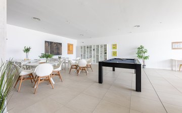 Property slide 23