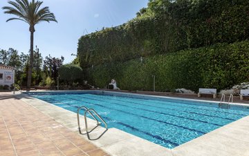 Property slide 15