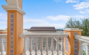 Property slide 25