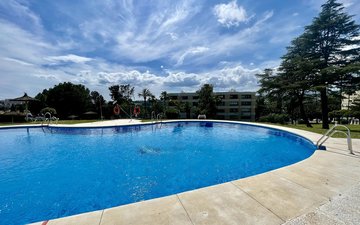 Property slide 17