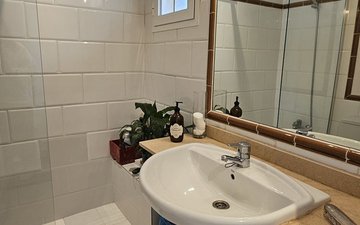 Property slide 27