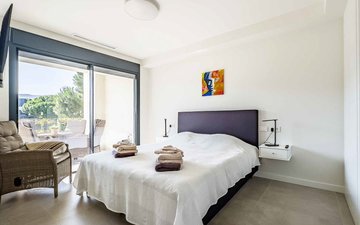 Property slide 16