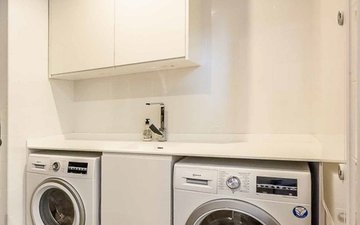 Property slide 32
